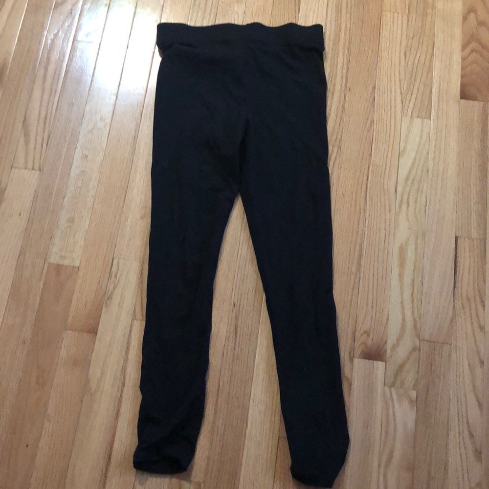 Black leggings